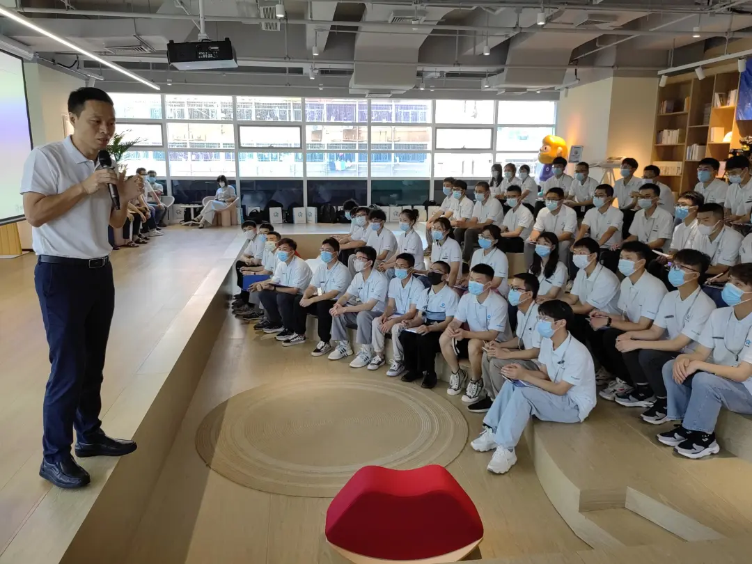 1657848684226394.png 李总.png